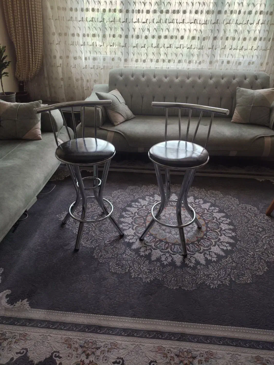 صندلی|میز و صندلی غذاخوری|پرند, فاز ۶|دیوار