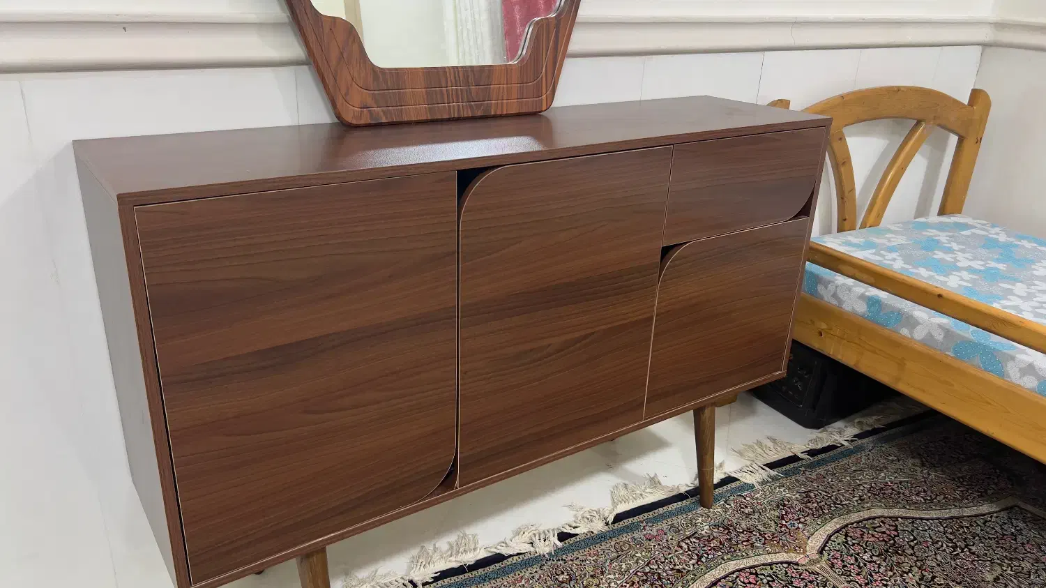 میز کنسول و آینه|بوفه، ویترین، کنسول|بندرعباس, |دیوار