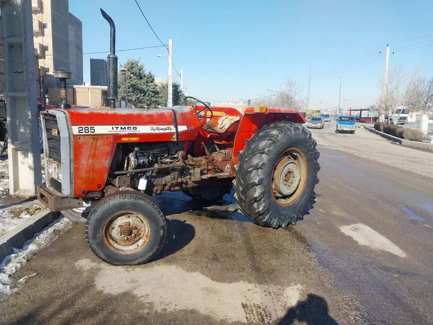 تراکتور۲۸۵ مدل۶۵ و۷۰ درحد|خودرو سنگین|اردبیل, |دیوار