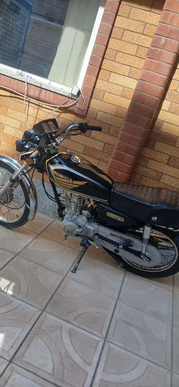 موتور ۱۵۰ استارتی خاصا|موتورسیکلت|تبریز, |دیوار