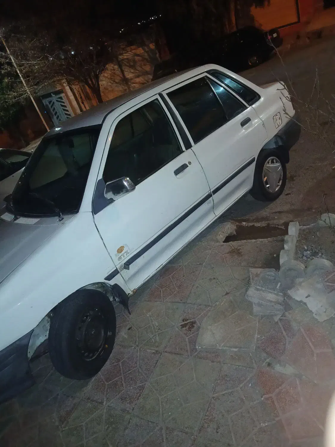 پراید 82 خونگی|خودرو سواری و وانت|بیرجند, |دیوار