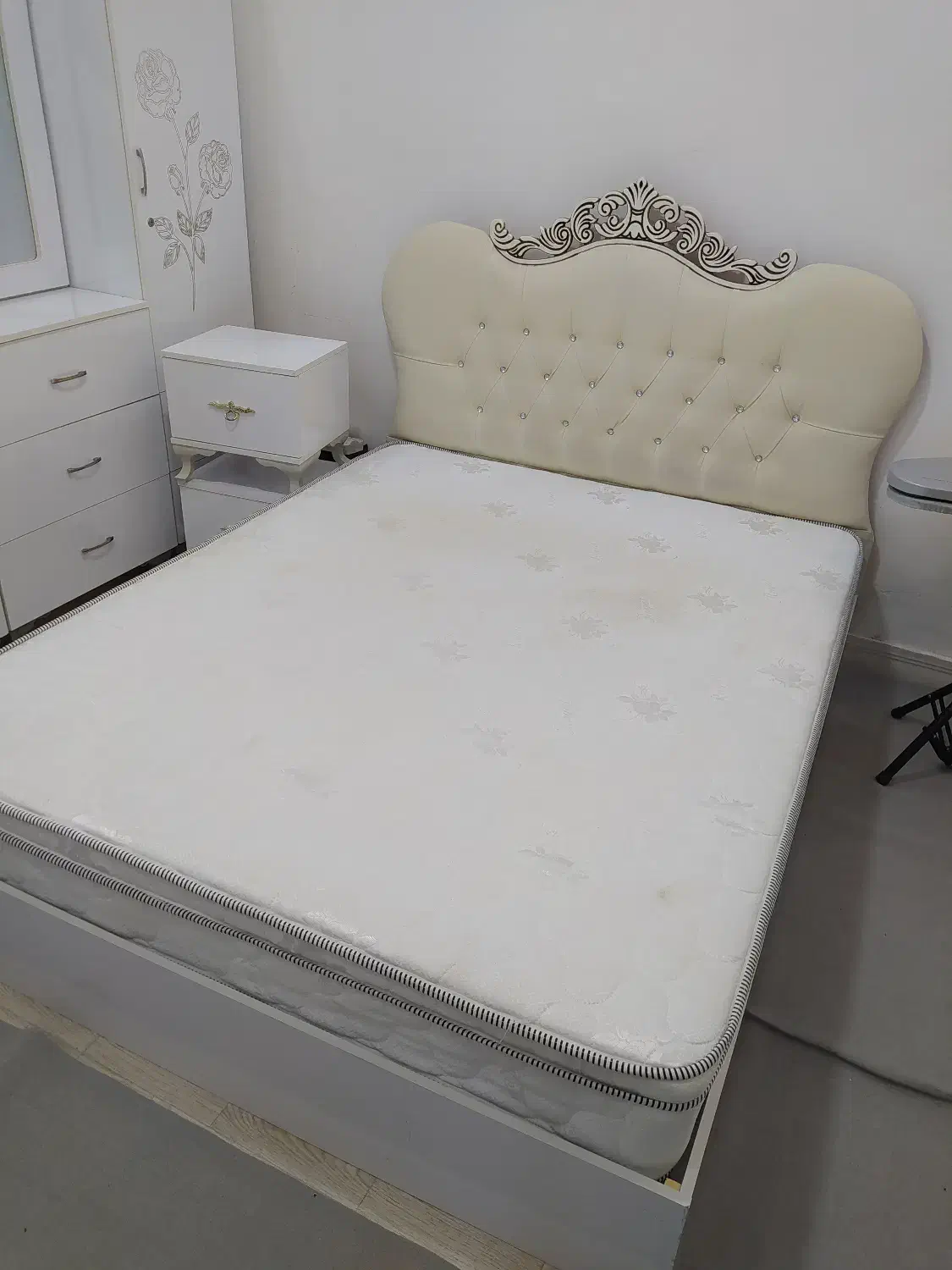 تخت خواب|تخت و سرویس خواب|پیرانشهر, |دیوار