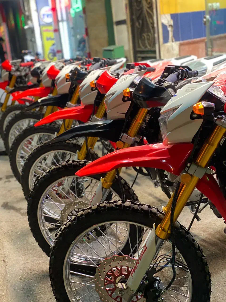 تریل پرواز ۱۴۰۴ صفر|موتورسیکلت|مشهد, شهید مطهری|دیوار