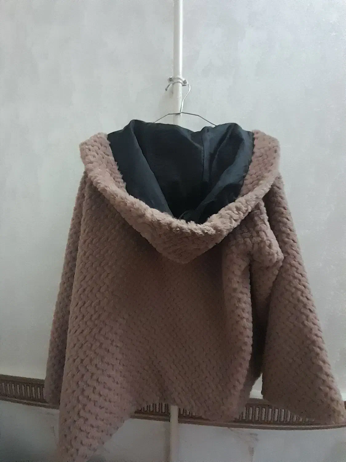 هودی در حد نو|لباس|ابهر, |دیوار