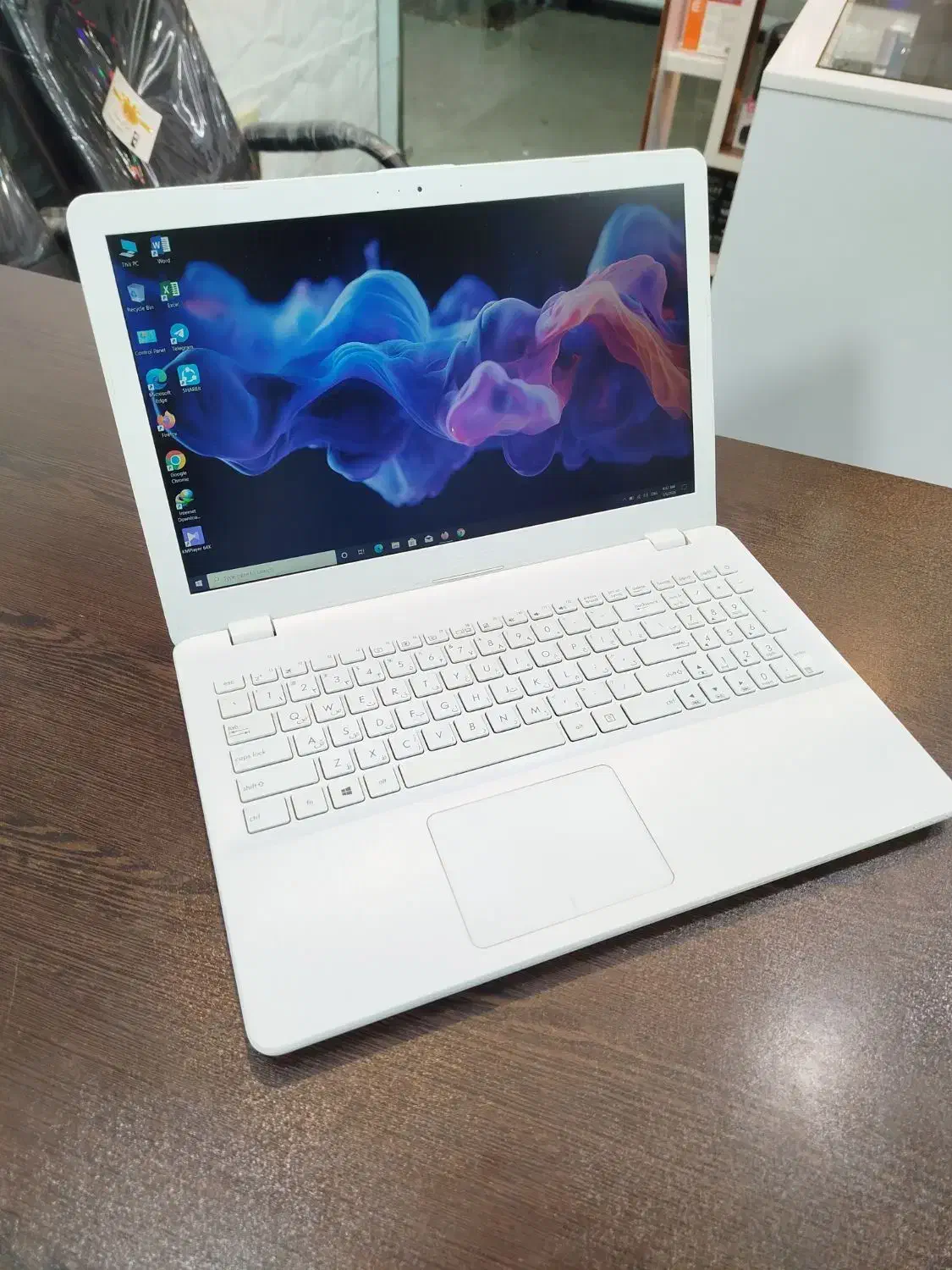 رایانه همراه در حد نو|رایانه همراه|لاهیجان, کوی خزر|دیوار