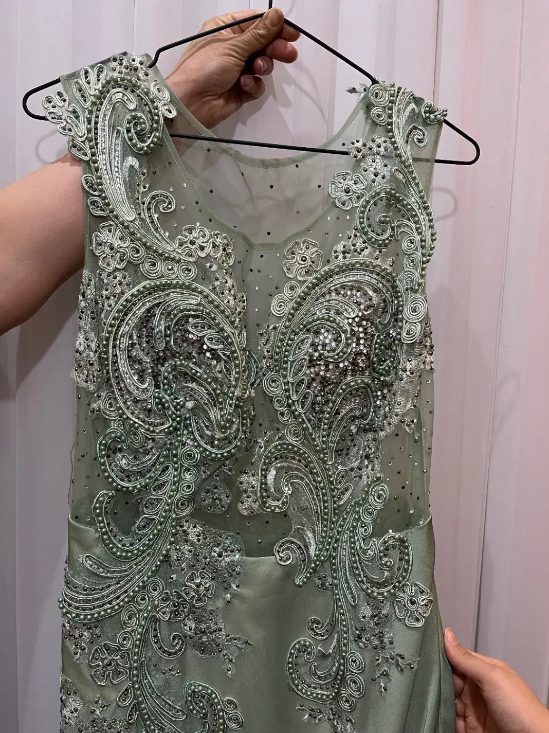 لباس مجلسی|لباس|دامغان, |دیوار