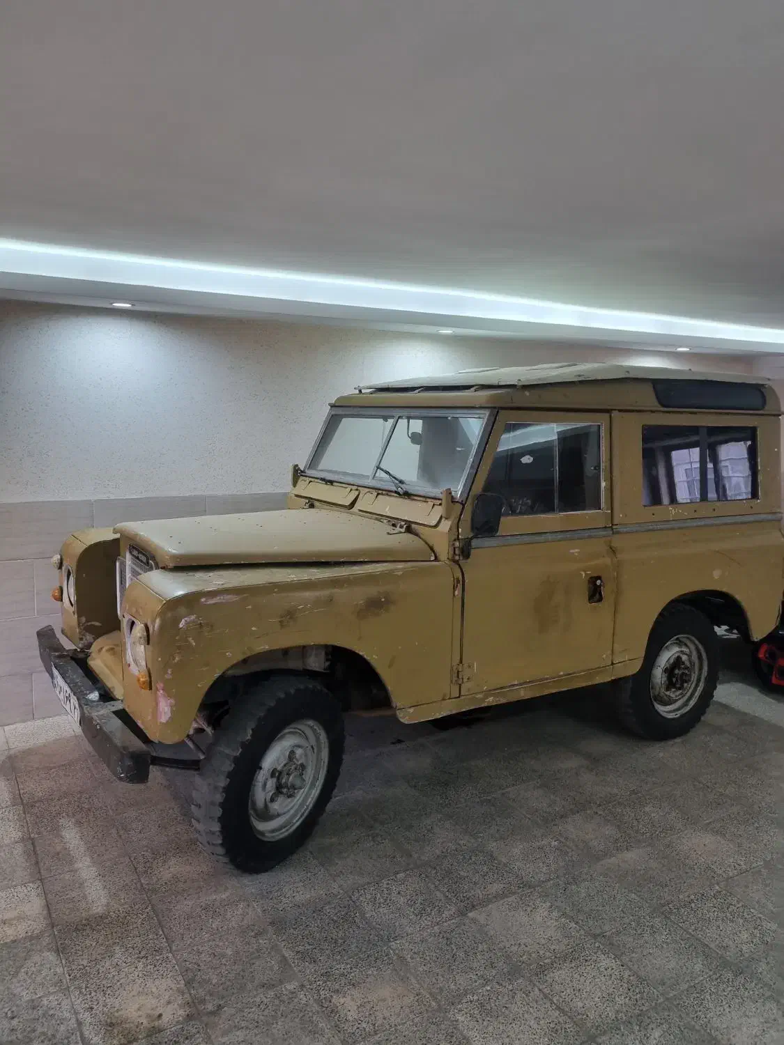 لندرور مدل ۱۳۶۸|خودرو کلاسیک|هشتگرد, هیو|دیوار