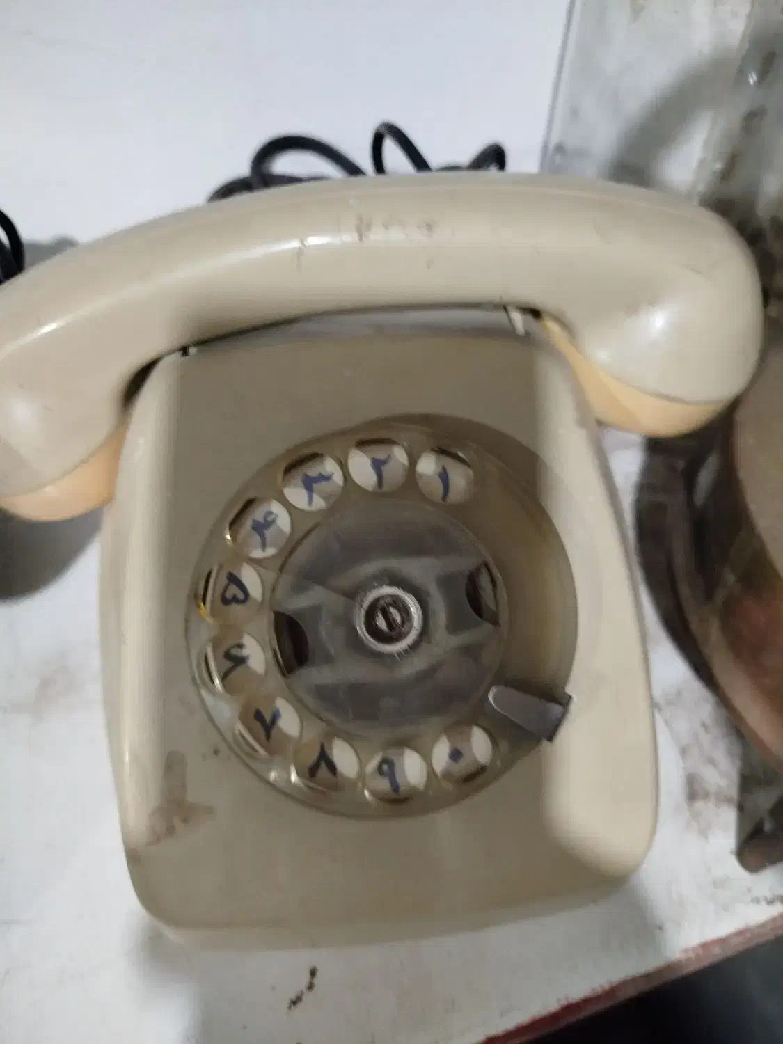 تلفن های قدیمی|کلکسیون اشیاء عتیقه|سبزوار, هویزه|دیوار
