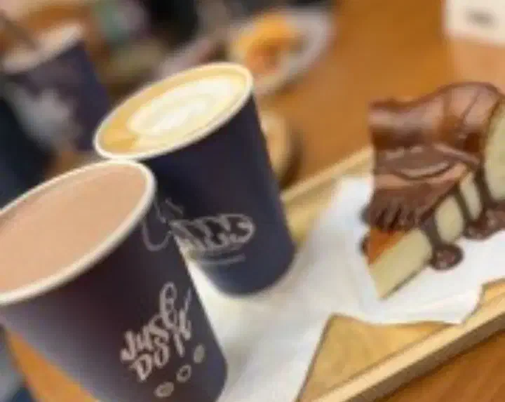 قلیان زن و سالندار|استخدام خدمات فروشگاه و رستوران|کرمان, |دیوار