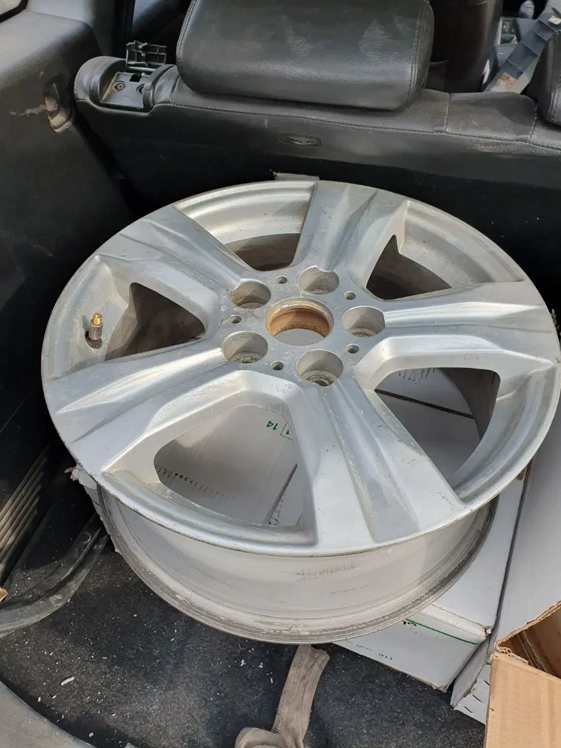 رینگ ولاستیک لیفان x60|قطعات یدکی و لوازم جانبی|تهران, چوب تراش|دیوار