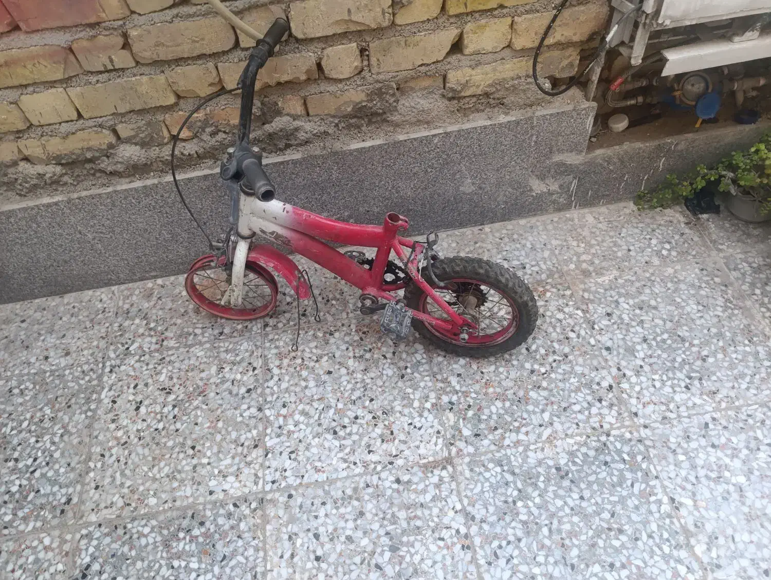 دوچرخه 12و16|دوچرخه، اسکیت، اسکوتر|شیراز, شهرک زینبیه|دیوار