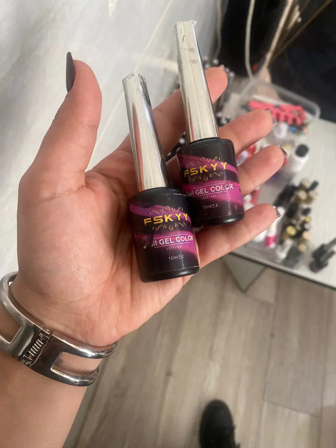 فروش لاک ژل و صندلی|آرایشگاه و سالن‌های زیبایی|باغستان, |دیوار