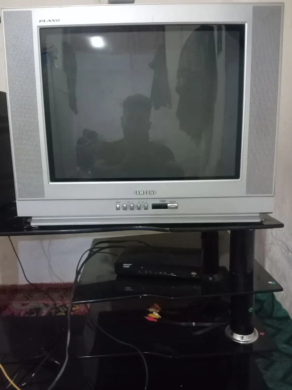 تلویزیون ۲۱سامسونگ|تلویزیون و پروژکتور|نهاوند, |دیوار