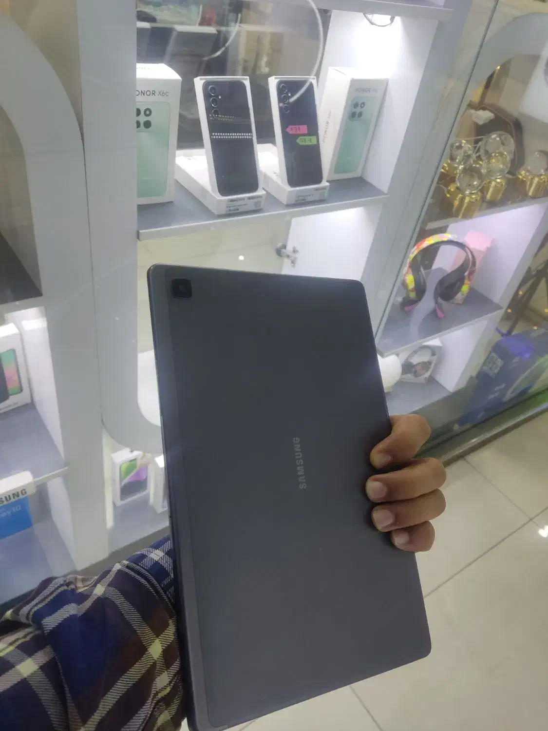 سامسونگ تب آ 7 ( پیدا نمیکنی همچین تبلتی )|تبلت|اصفهان, گلزار|دیوار