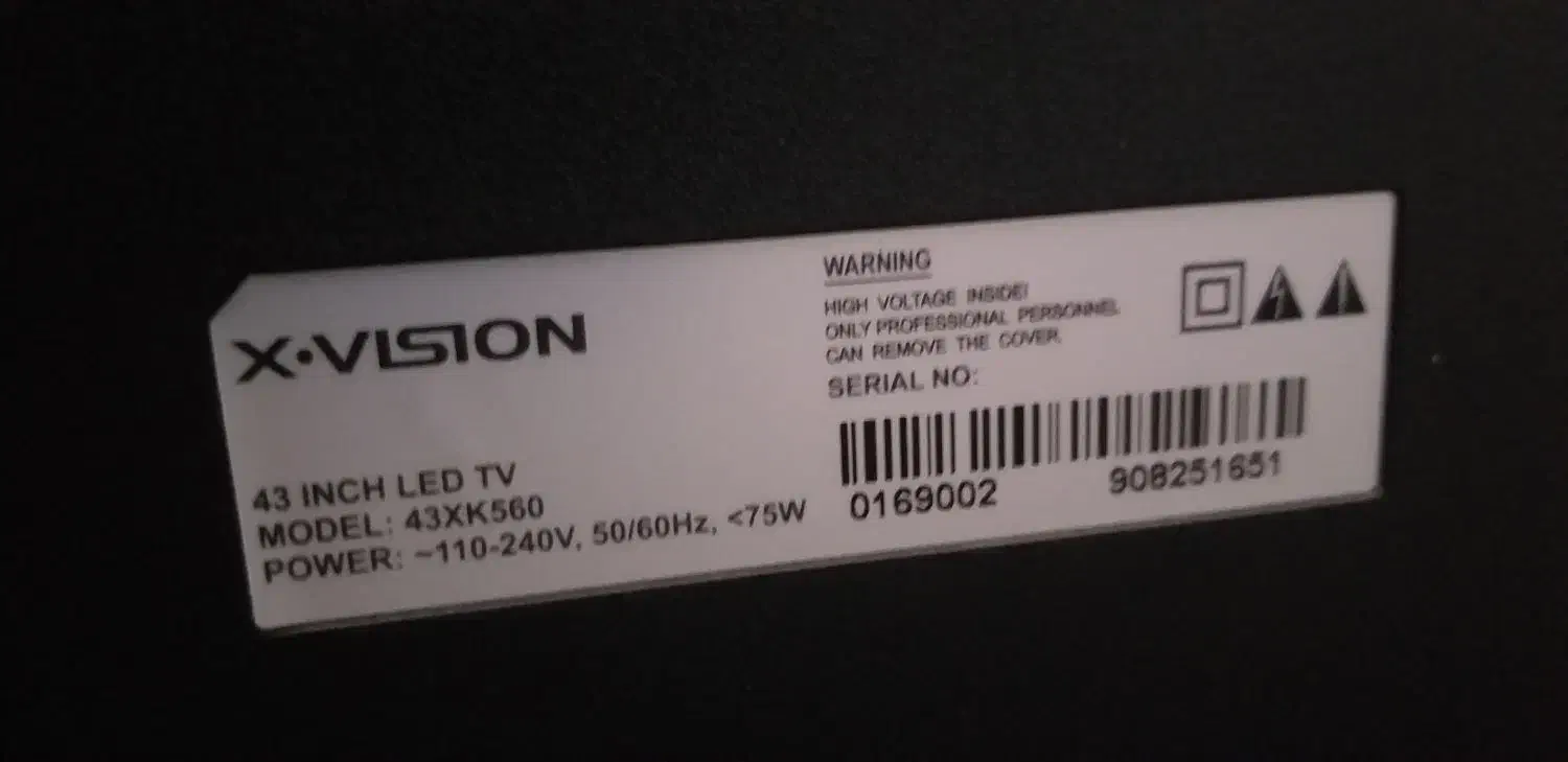 تلویزیون LED اکسویژن باکیفیفت عالی سالم 43اینچ|تلویزیون و پروژکتور|شیراز, کوشک میدان|دیوار
