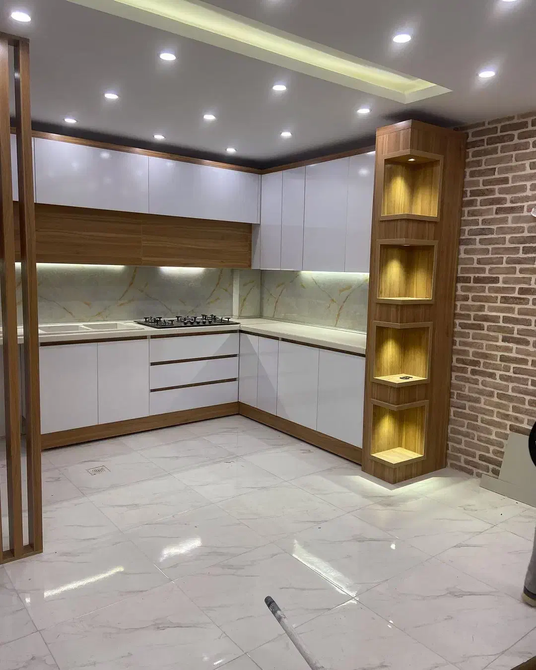 صنایع چوبی کاج سبز|بوفه، ویترین، کنسول|چابهار, |دیوار