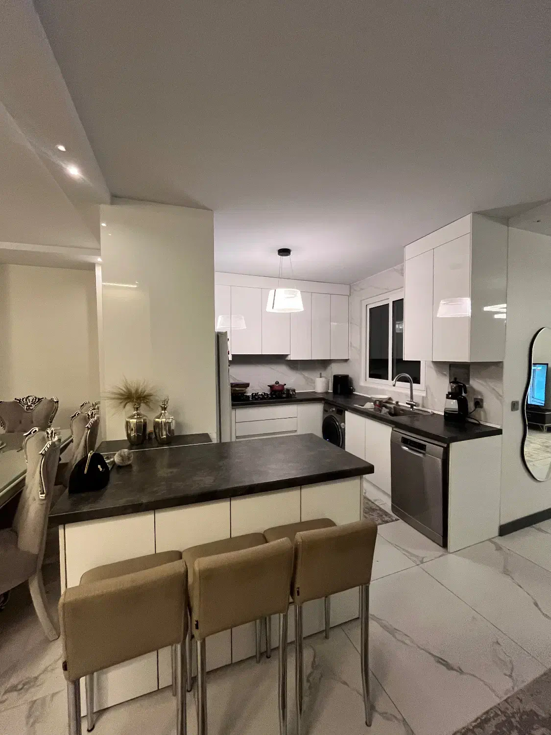 دیباجی جنوبی ۱۳۵ متر ۲ پارکینگ ۳خوابه شیک|فروش آپارتمان|تهران, اختیاریه|دیوار