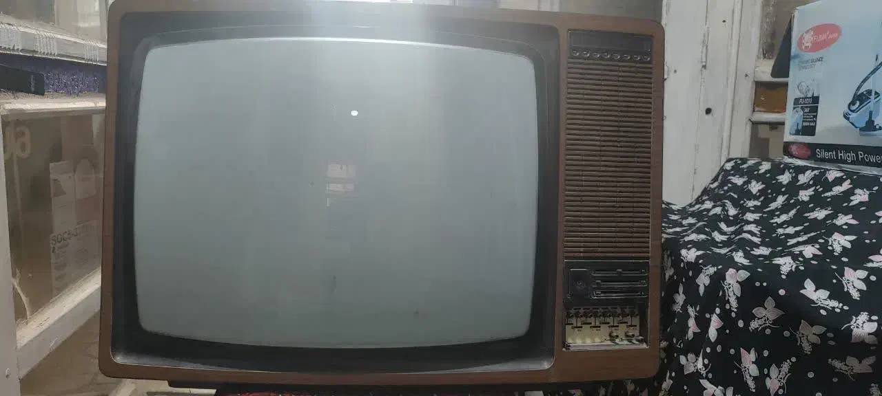 اشیای عتیقه|کلکسیون اشیاء عتیقه|خمینی‌شهر, |دیوار