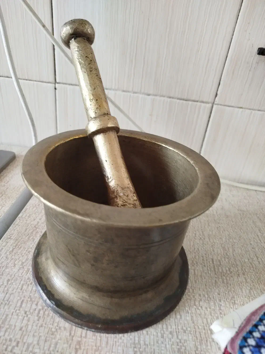 هاونگ قدیمی|ظروف پخت‌وپز|رباط‌کریم, انجم آباد|دیوار