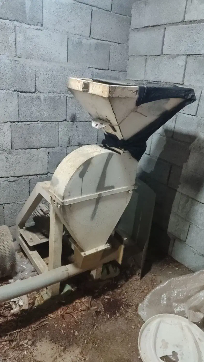 آسیاب غلات وادویه جات تک فاز درمنوجان.|ماشین‌آلات صنعتی|منوجان, |دیوار