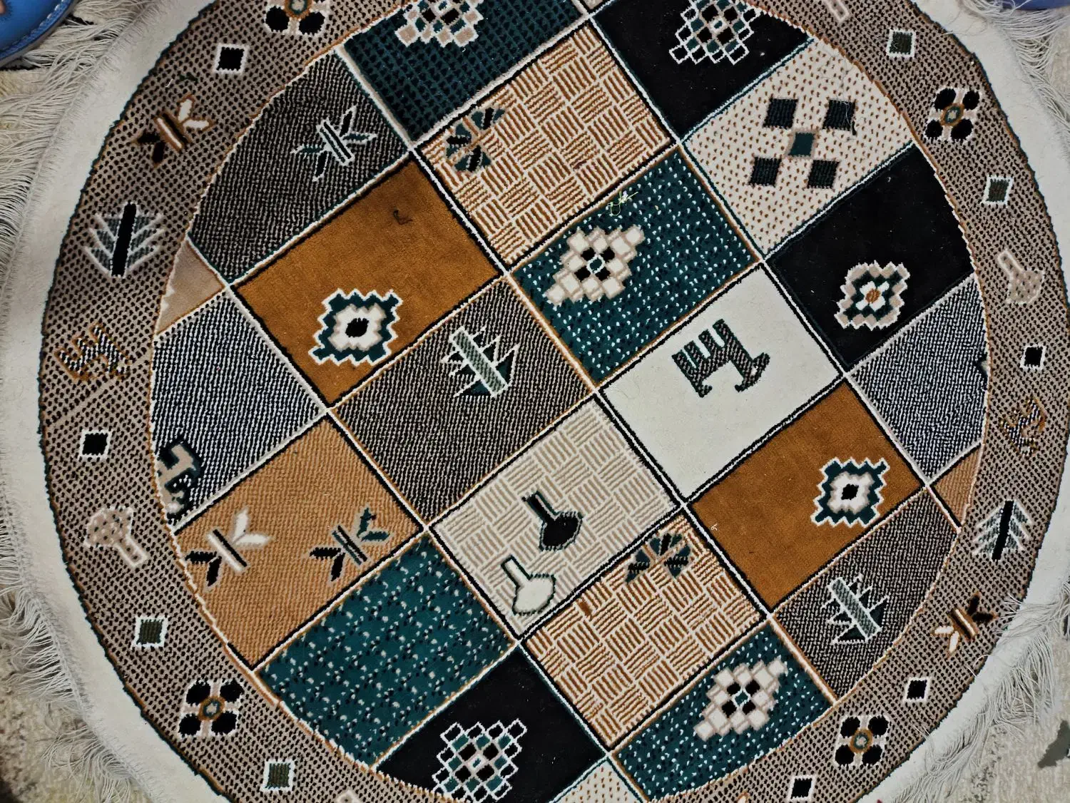 فرش ماشینی|فرش|صدرا-فارس, فاز ۱|دیوار