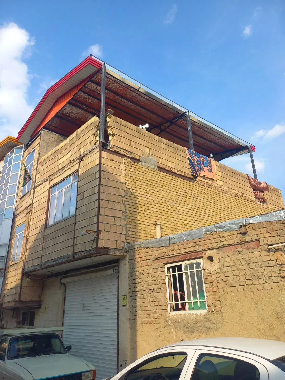 جوشکار اجرای شیروانی واسکلت فلزی|خدمات پیشه و مهارت|همدان, |دیوار