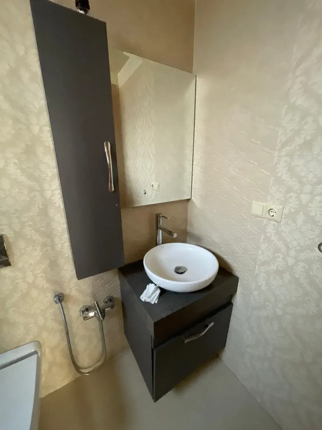 روشویی ۶۰ سانت|لوازم سرویس بهداشتی|تهران, قیطریه|دیوار