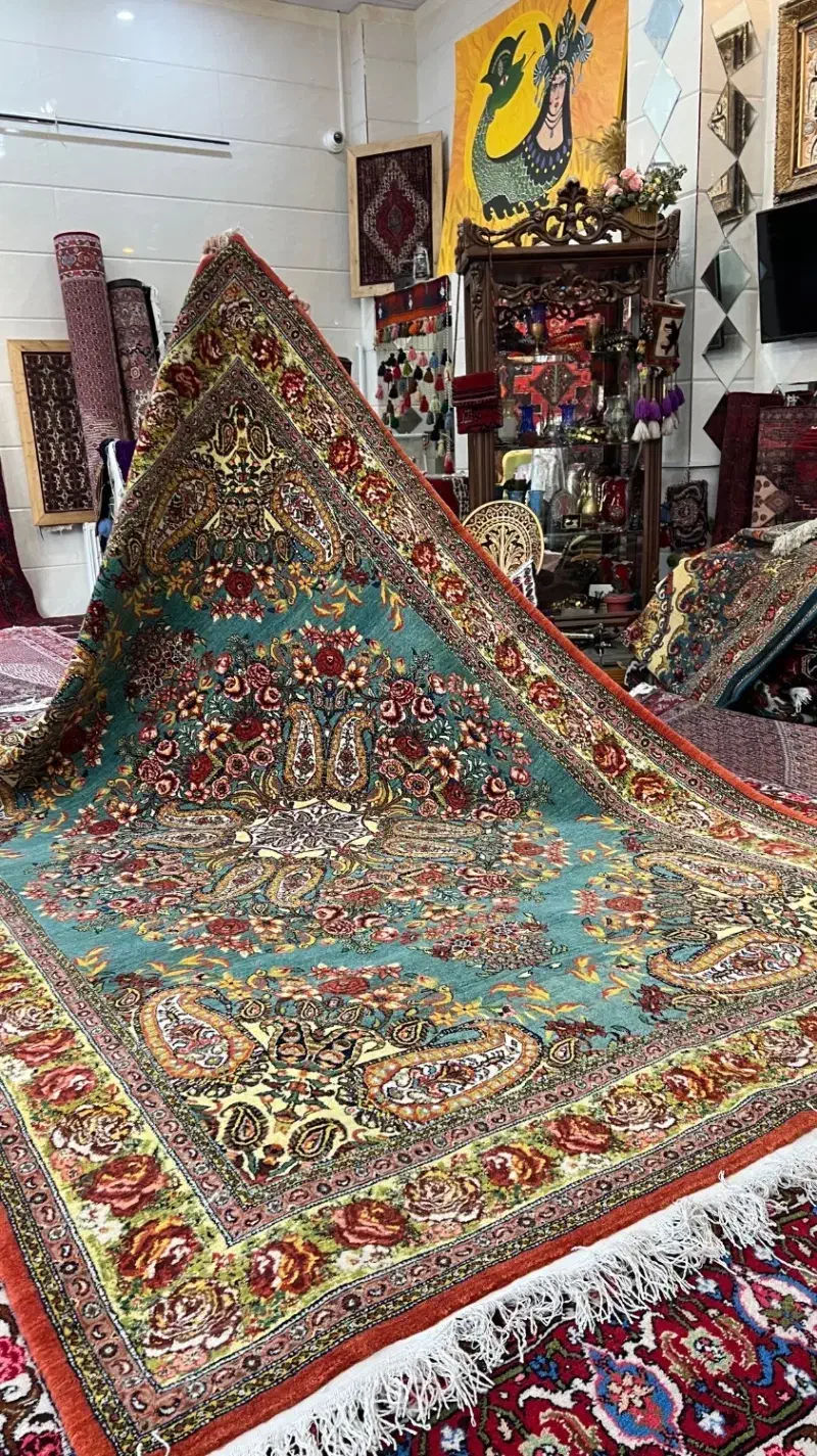 فرش دستباف چلە ابریشم|فرش|سنندج, |دیوار