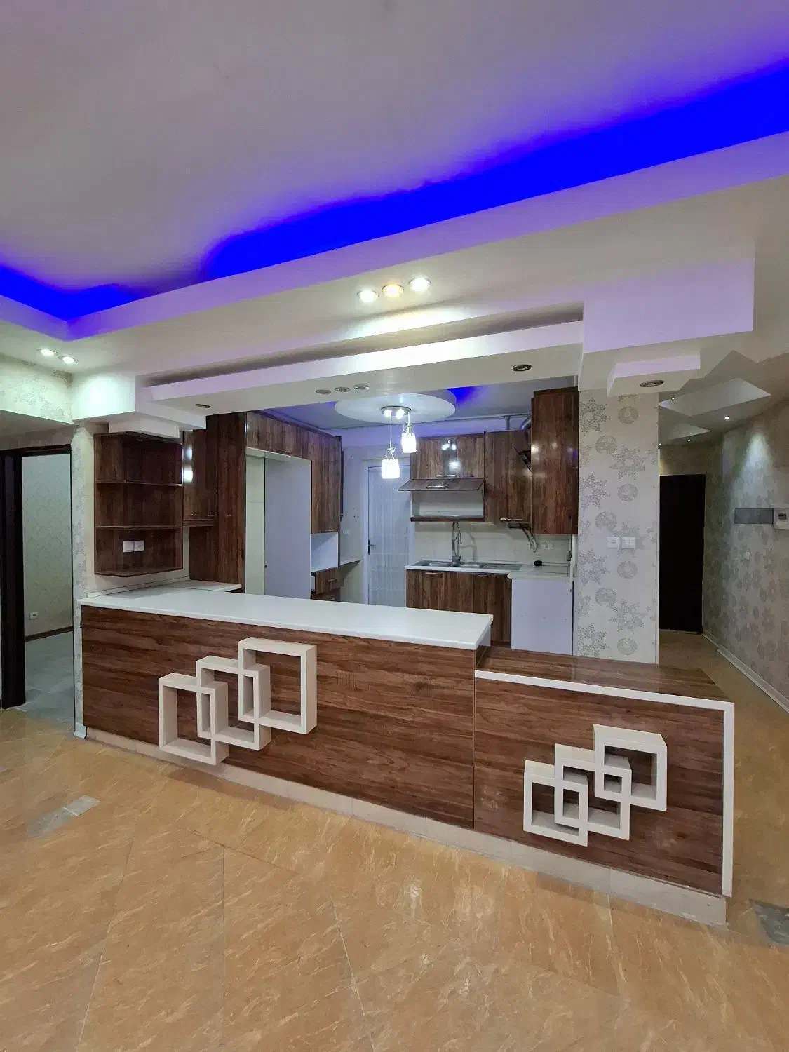 آپارتمان مسکن مهر ۹۰ متری گل و گهر|فروش آپارتمان|سیرجان, |دیوار