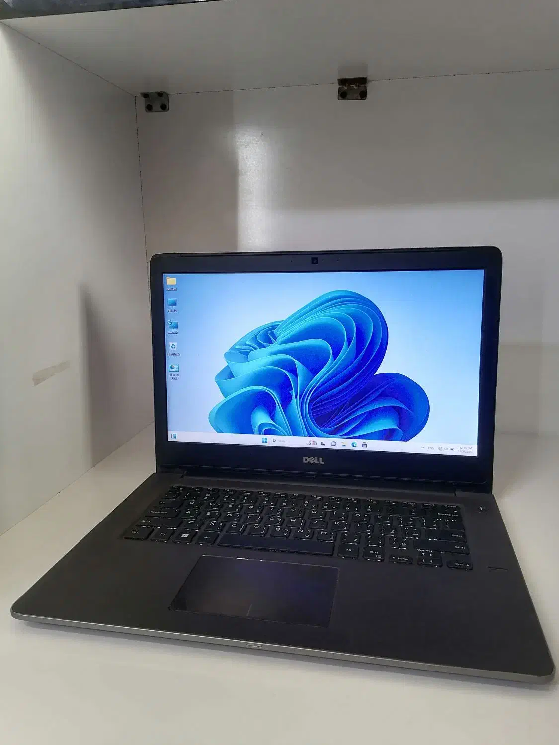 لپتاپ دل i5 نسل 7 رم 8 هارد 256SSDگرافیکدار|رایانه همراه|شیراز, فرگاز|دیوار