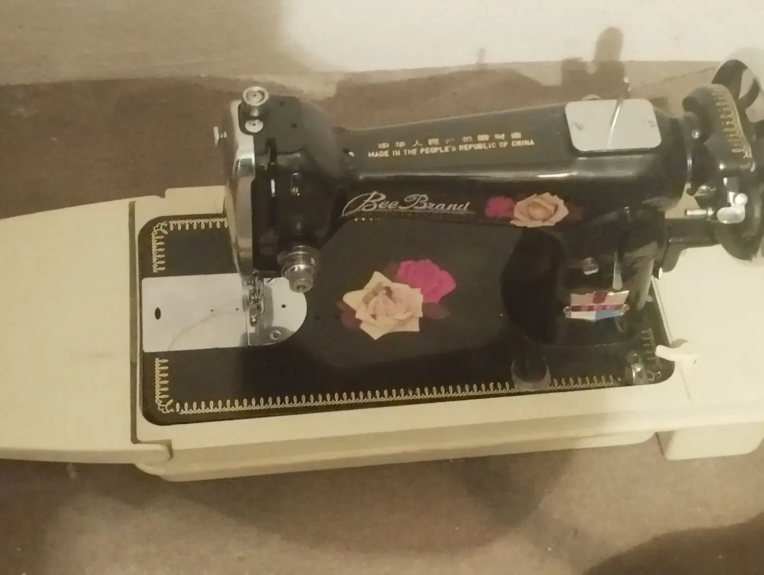 تلویزیون ال ای دی|تلویزیون و پروژکتور|ری, سیزده آبان|دیوار