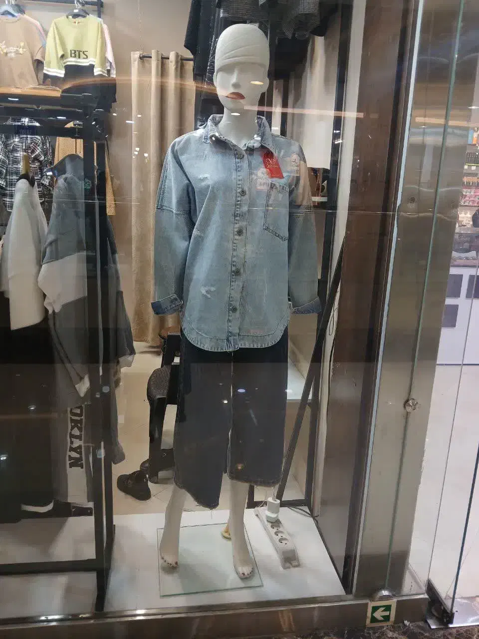 مانکن زنانه ۲ عدد باهم|فروشگاه و مغازه|مشهد, بهاران|دیوار