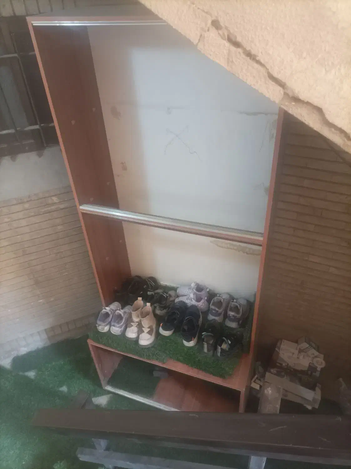 ویترین چوبی و شیشه ای|بوفه، ویترین، کنسول|شیراز, ابیوردی|دیوار