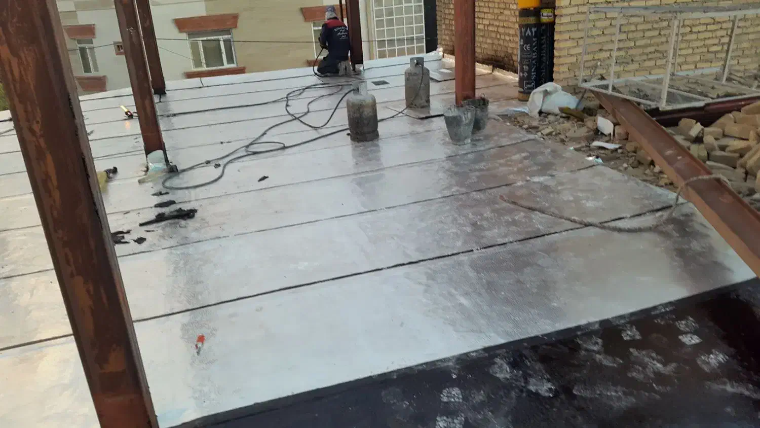 ایزوگام باران دژ شرق۴۵کیلویی|خدمات پیشه و مهارت|اسفراین, |دیوار