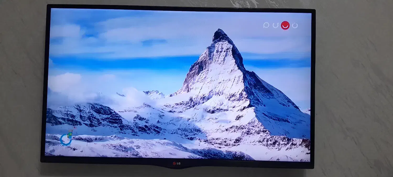 تلویزیون ۴۲ اینچ ال جی LG 3D سه بعدی|تلویزیون و پروژکتور|همدان, |دیوار