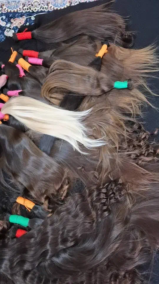 خریدار موهای طبیعی و رنگ شده|خدمات آرایشگری و زیبایی|کرمانشاه, |دیوار