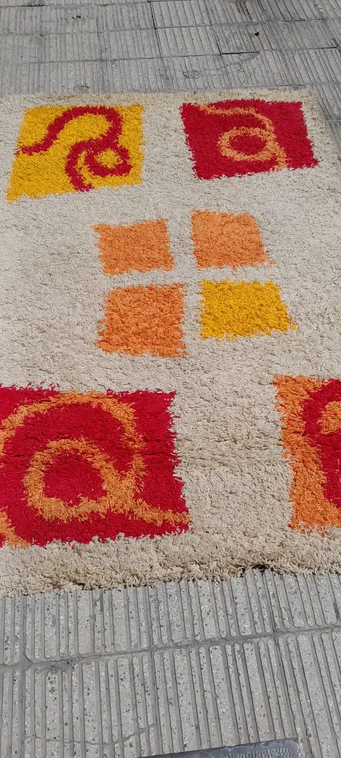 فرش مدل ماکارانی ۴متری در حد نو|فرش|تهران, والفجر (افسریه)|دیوار