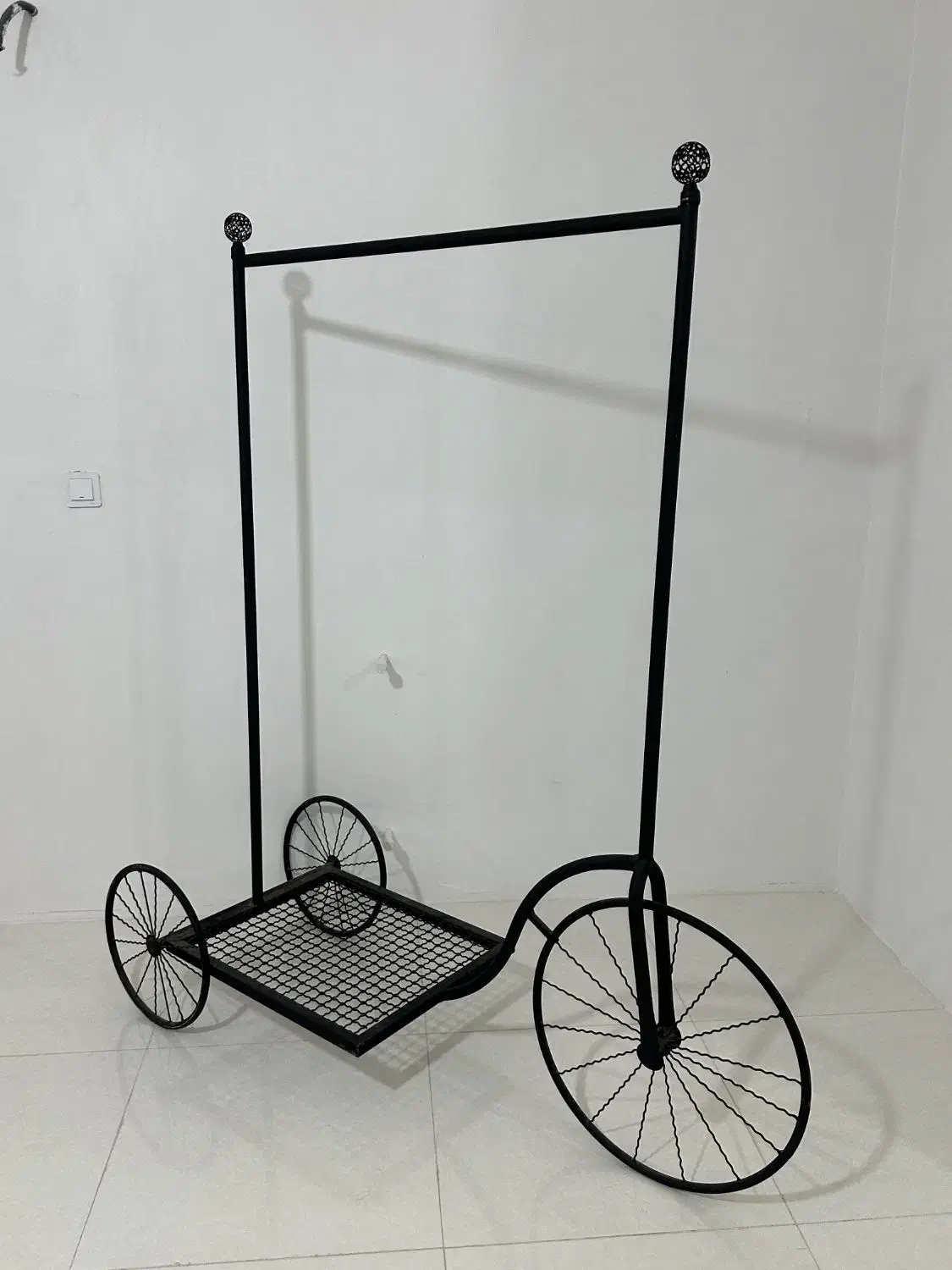 رگال لباس|بندرخت و رخت‌آویز|پاکدشت, پاکدشت (مامازند)|دیوار