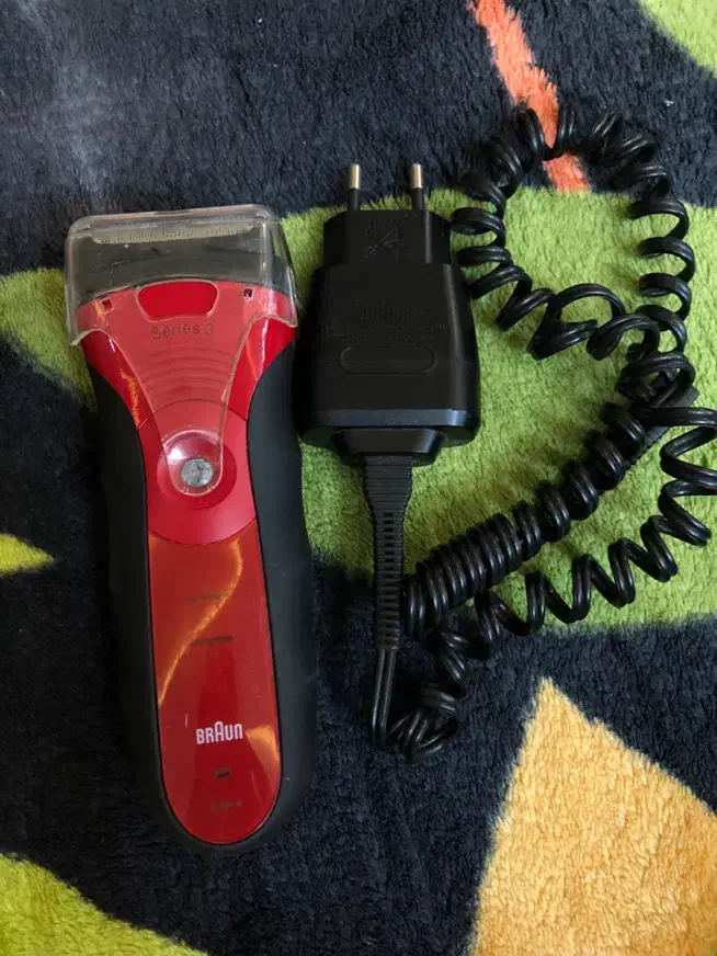 ریش تراش براون سری ۳|آرایشی، بهداشتی، درمانی|شیراز, شهرک بهشتی|دیوار