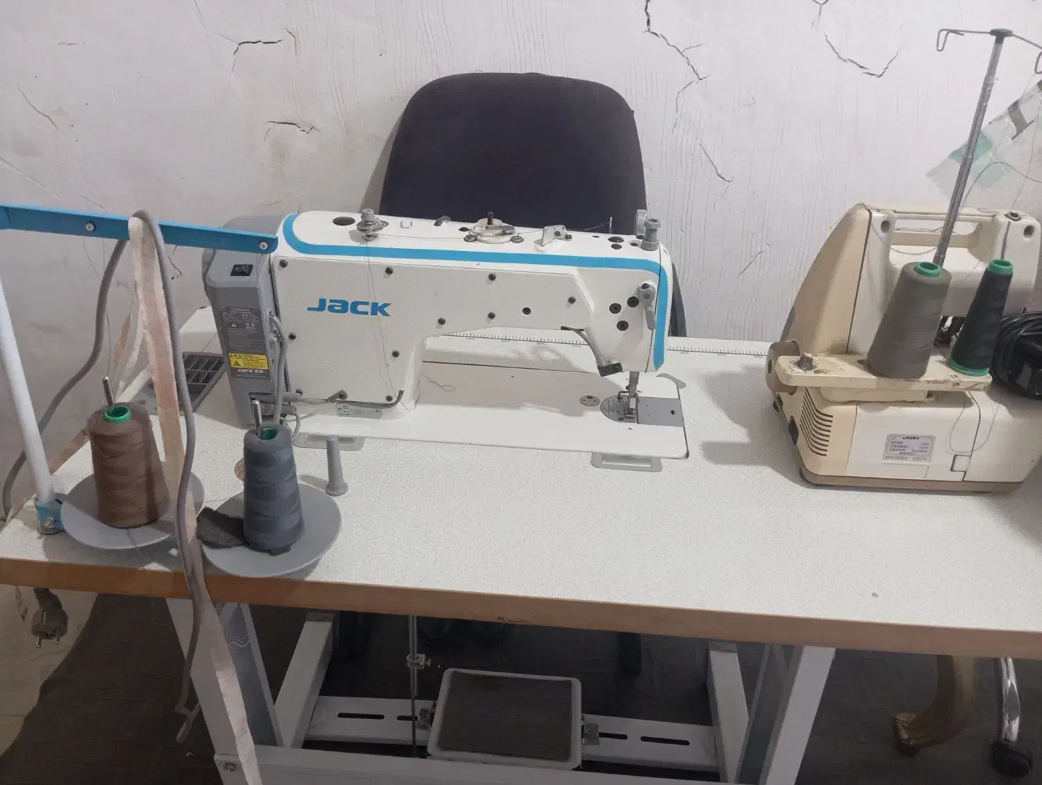 چرخf8|چرخ خیاطی و ریسندگی|سردشت, |دیوار