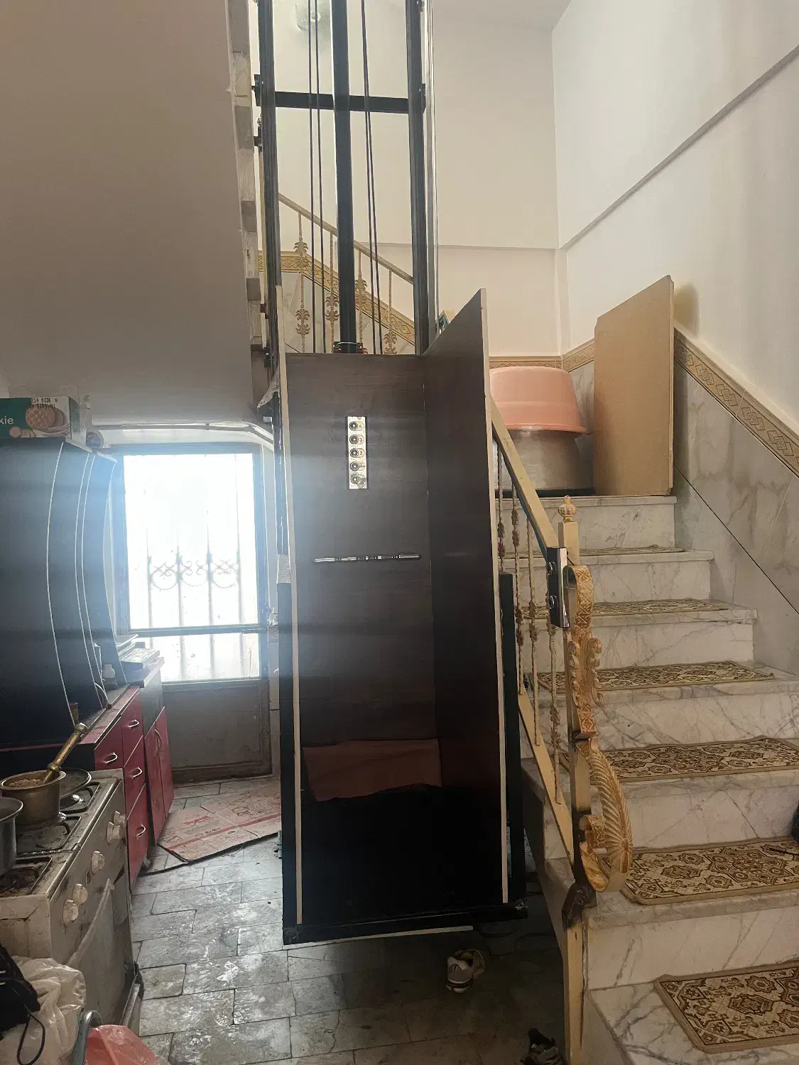 آسانسور وبالابر هیدرولیکی|خدمات پیشه و مهارت|ابهر, |دیوار