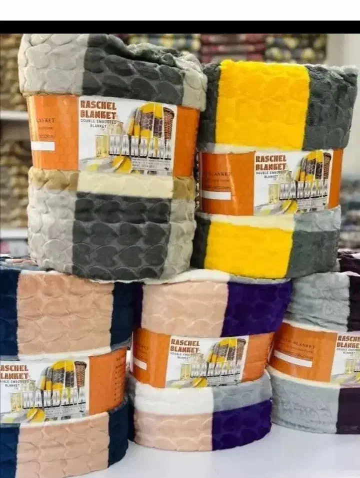 پتوی مسافرتی چهارفصل ماندانا ۷۰۰هزارتومان تومان|رختخواب، بالش، پتو|گرگان, |دیوار