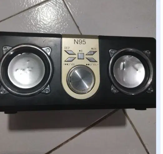 اسپیکر قدیمی|کلکسیون اشیاء عتیقه|کرمان, |دیوار