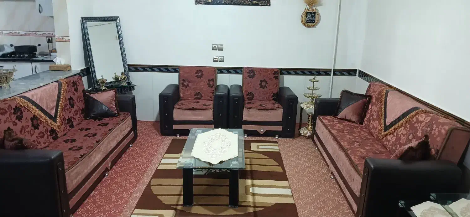 مبل ۱۰نفره بامیزوسط|مبلمان خانگی و میز عسلی|آبگرم, |دیوار