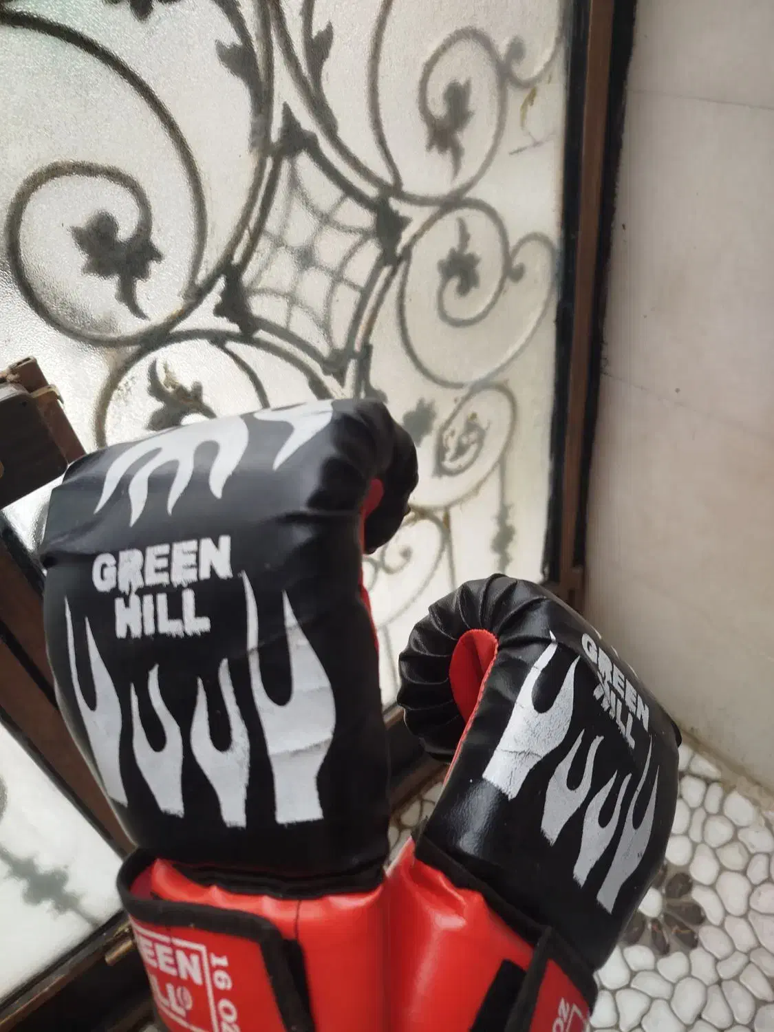 کیسه بوکس GREEN HILL همراه با دستکش بوکس|تجهیزات ورزشی|اسلامشهر, شهرک قائمیه|دیوار
