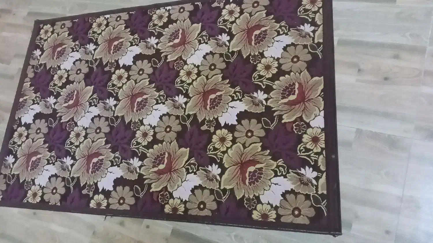 فرش فانتزی ۴ متری|فرش|ورامین, ورامین|دیوار