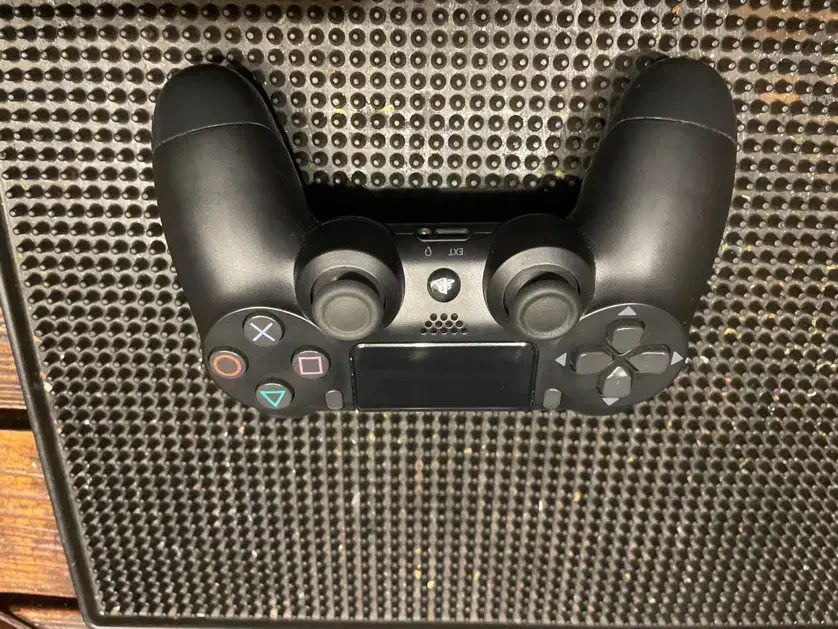 فروش دسته اورجینال رو کاری بدون ایراد|کنسول، بازی ویدئویی و آنلاین|شهریار, شهریار|دیوار