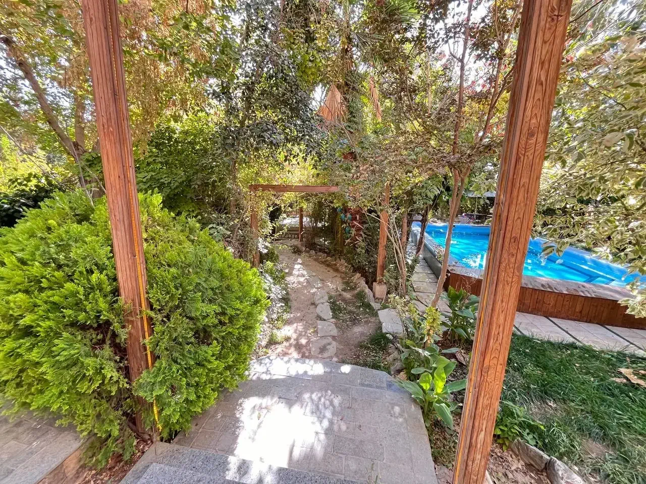 اجاره باغ ویلا در زردنجان|اجارهٔ کوتاهمدت ویلا و باغ|اصفهان, سرشبادران|دیوار