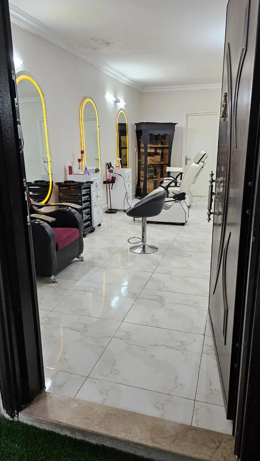 اجاره صندلی ارایشگاه|خدمات آرایشگری و زیبایی|گرگان, |دیوار