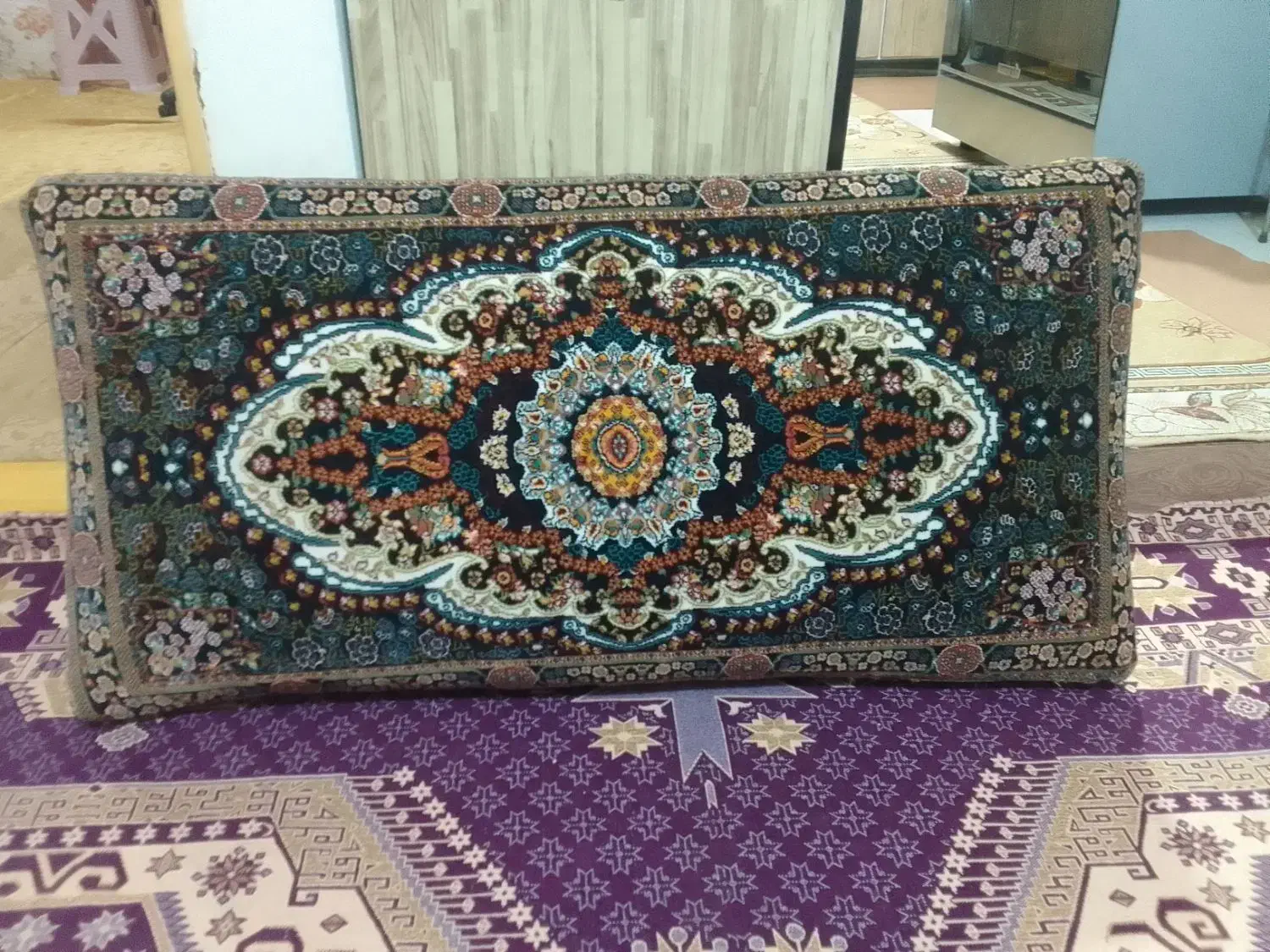 پشتی(۷۰۰شانه)|پشتی|اراک, |دیوار